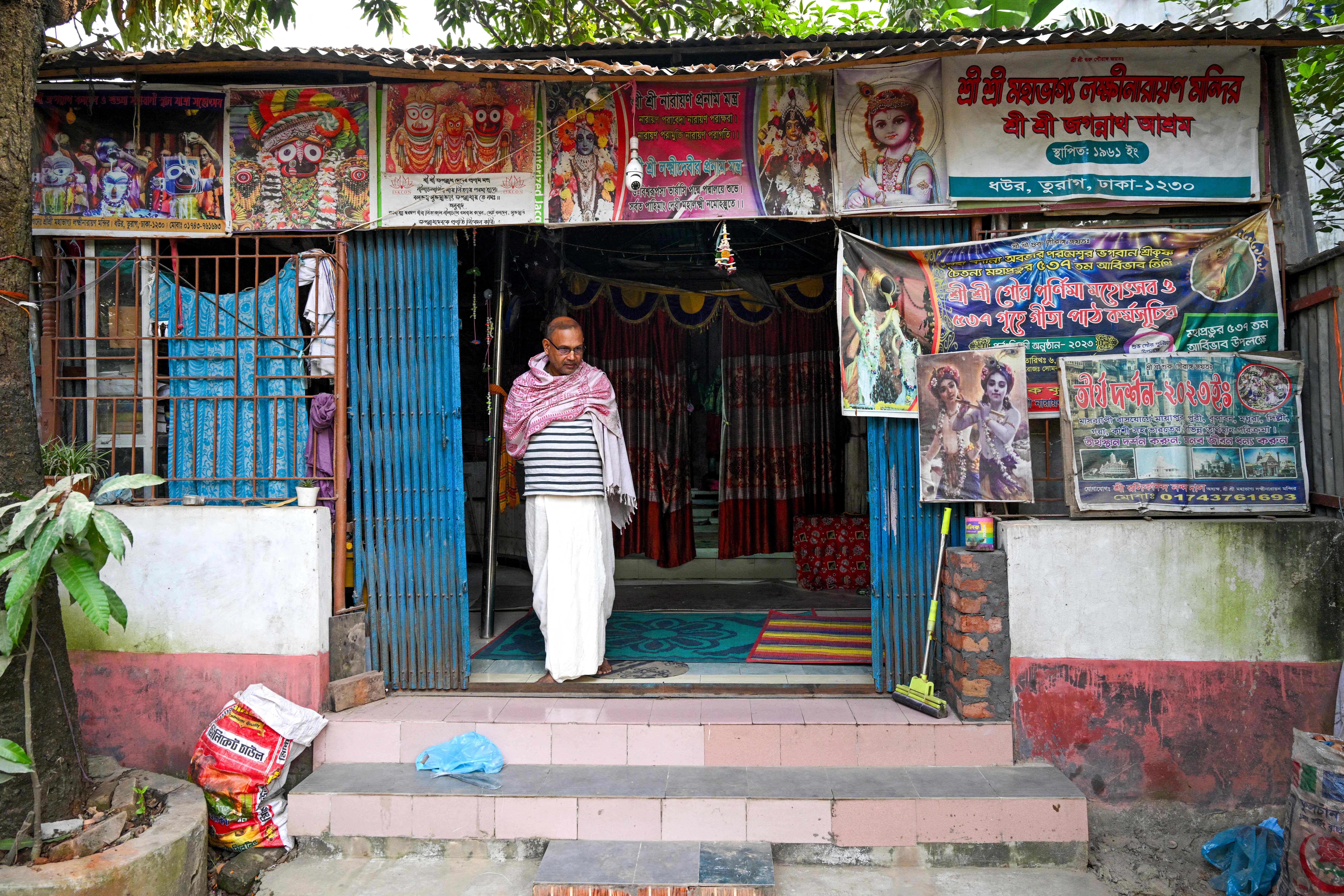 बांग्लादेश में नहीं थम रही हिंदुओं के खिलाफ हिंसा